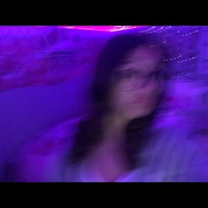 Meet your Posher, Lia